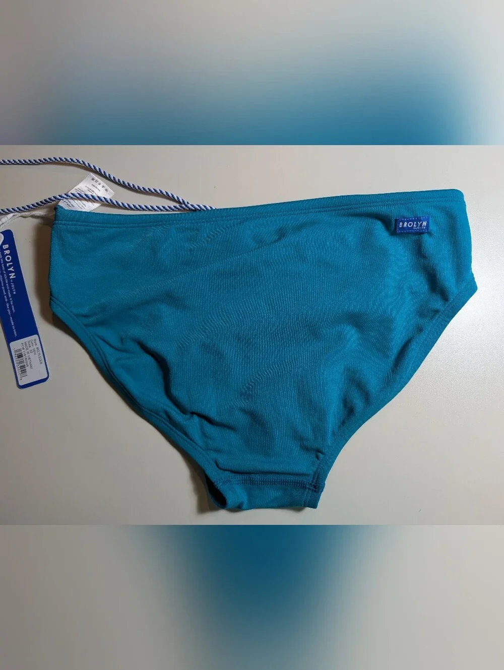 Brolyn By Jolyn Clothing Men's Size 32 Swim Trunks in Teal Blue NWT